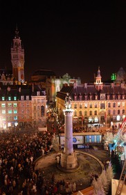 France, Nord, Lille 2004, goddess on the Grand' Place and the crowd