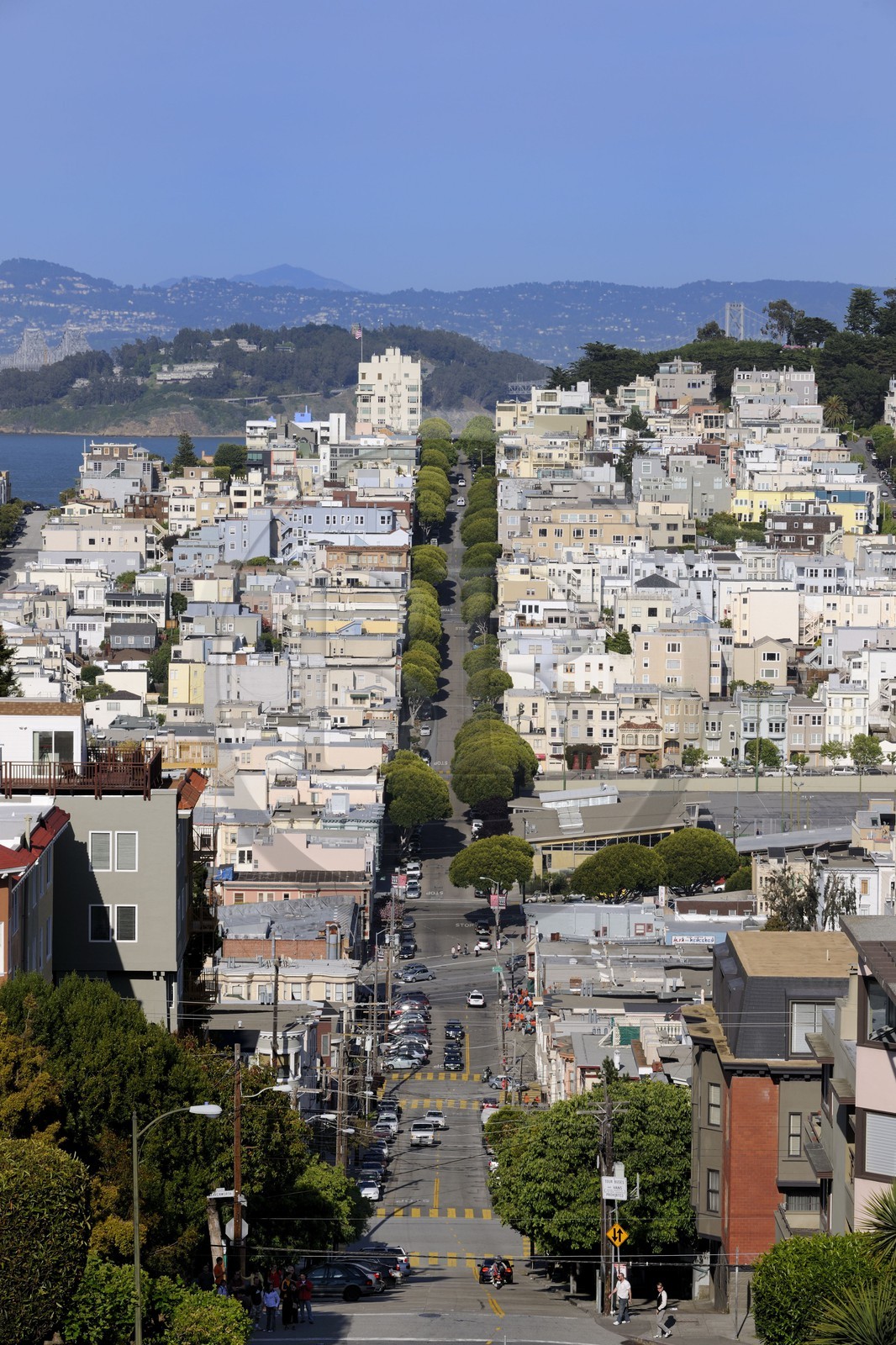 United States, California, San Francisco, Lombard Street between the district of Russian Hill and North Beach