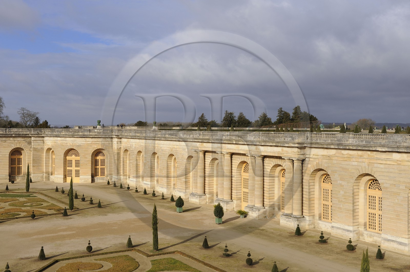 France, Yvelines (78), château de Versailles, classé Patrimoine Mondial de l'UNESCO, le parterre de l'Orangerie de Jules Hardouin-Mansart
