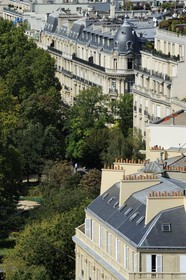 France, Paris (75), immeubles Haussmanniens de l'avenue Foch vus du haut de l'Arc de Triomphe