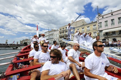 France, Hérault (34), Sète, canal Royal, fête de la Saint Louis, joutes sètoises, les rameurs