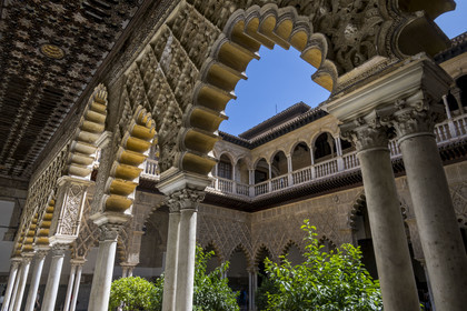 Espagne, Andalousie, Séville, Alcazar de Séville (Reales Alcazares de Sevilla), classé Patrimoine Mondial de l'UNESCO, Mudejar Palace or Palace of Pedro I, la Cour des Demoiselles (Patio de las Doncellas)