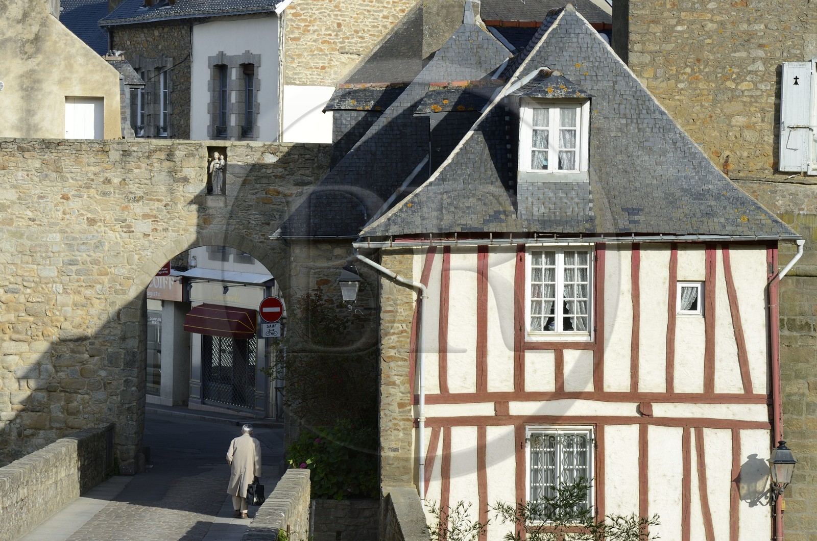 France, Morbihan (56), Golfe du Morbihan, Vannes, la porte Poterne sur les remparts