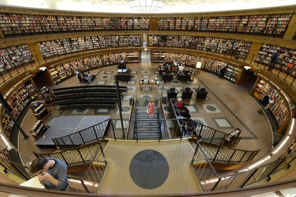 Sweden, Stockholm, Stockholm Public Library (Stockholms stadsbibliotek) from 1928 by Swedish architect Gunnar Asplund, the inside of the rotunda
