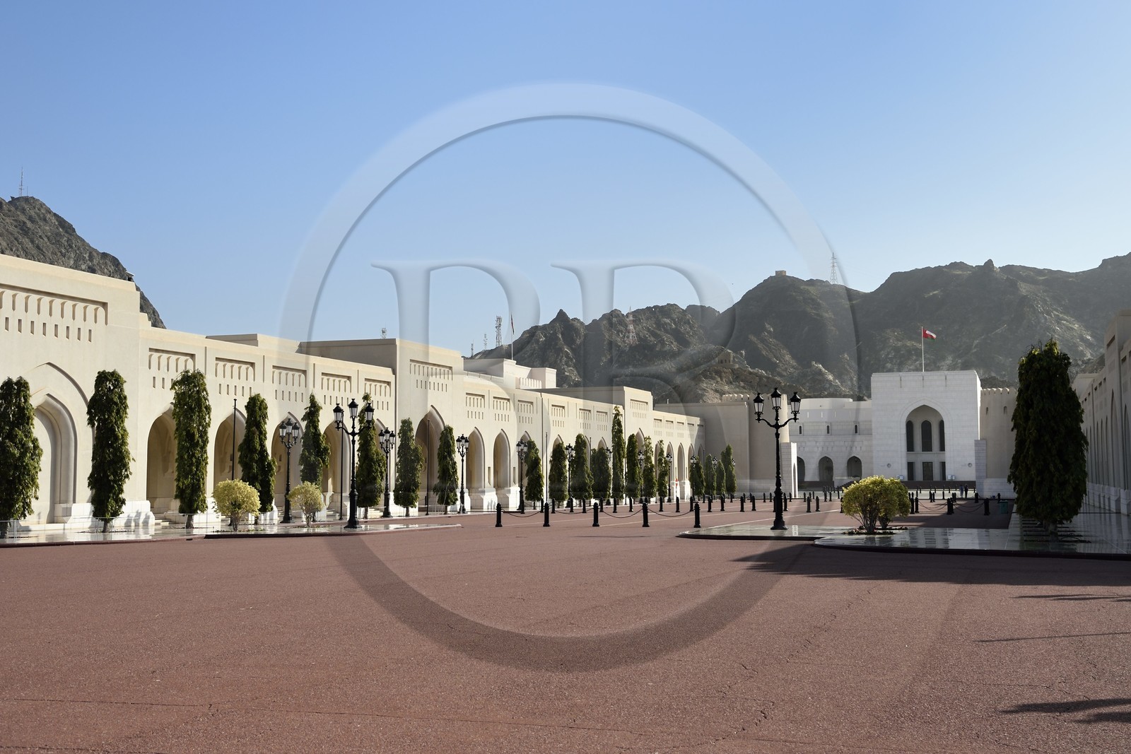 Sultanate of Oman, Muscat, old city of Muscat, the National Museum of Oman in the background exhibits historical and heritage elements of the Sultanate