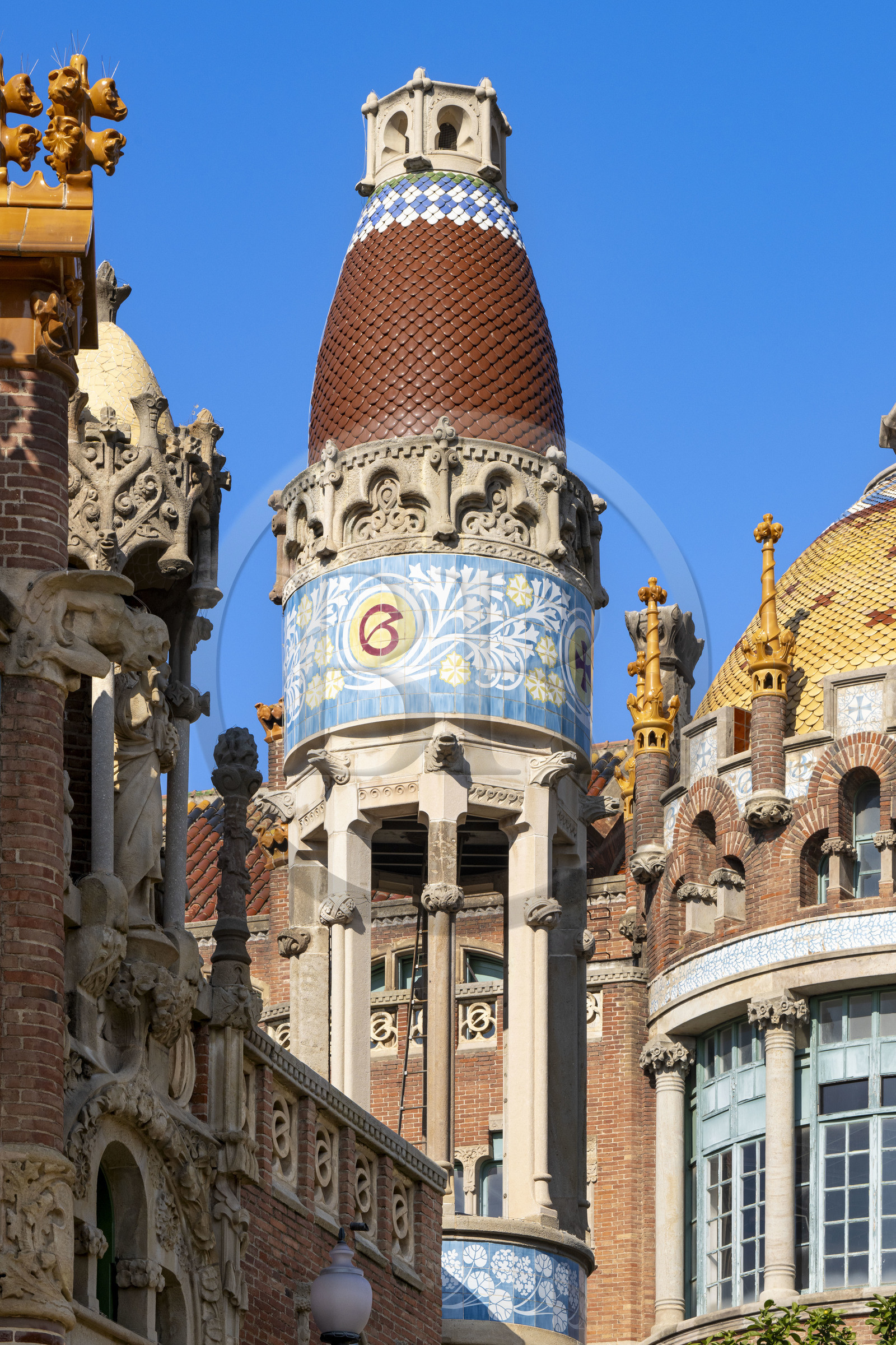Spain, Catalonia, Barcelona, El Guinardo district, former Hospital de la Santa Creu i de Sant Pau listed as UNESCO World Heritage, modernist style by architect Domenech i Montaner, today a museum and a cultural center, detail of the decoration of the pavilions
