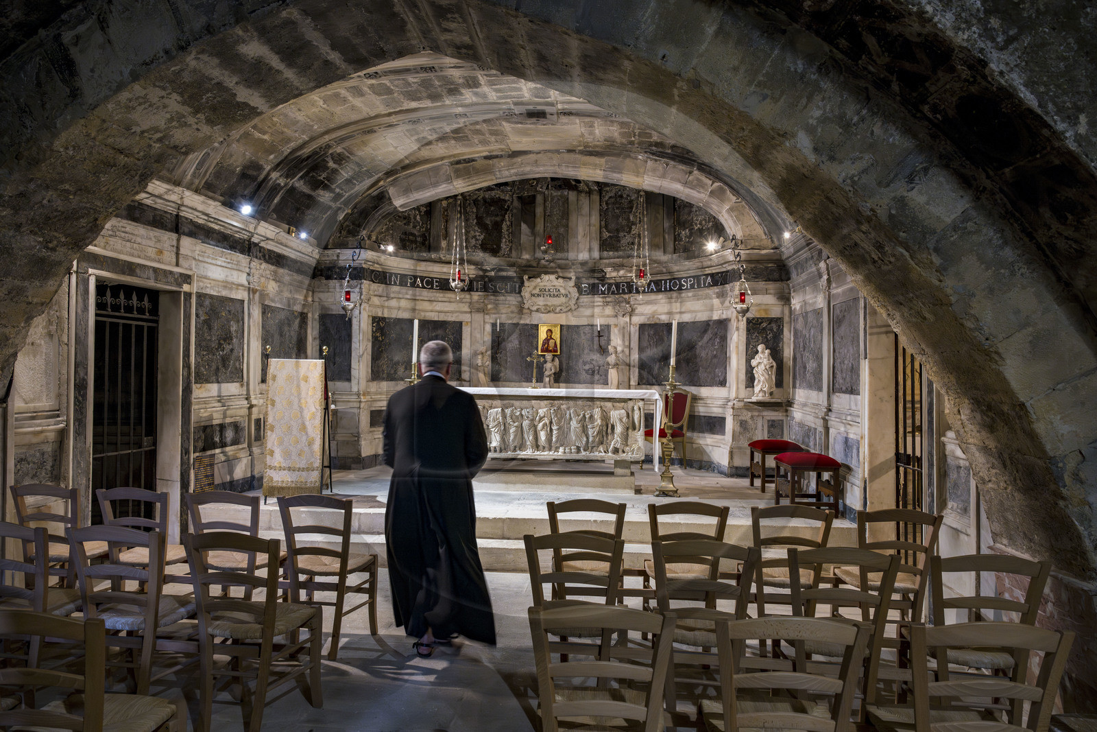 France, Bouches du Rhone, Tarascon, the royal collegiate church of Sainte-Marthe built in the 11th and 12th centuries, the 4th century crypt remodeled in the 17th century, houses  the paleochristian sarcophagus in white marble (from the beginning of the 4th century) which contains the relics of Saint Martha