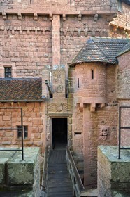 France, Bas Rhin, Orschwiller, Alsace Wine Road, Haut Koenigsbourg Castle, bear pit door