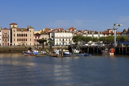France, Pyrenees Atlantiques, Basque Country, Saint Jean de Luz, the fishing port and the Maison de l'Infante in the background on the left