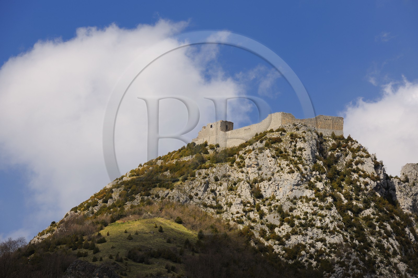 France, Ariège (09), Pays d' Olmes, château cathare de Montségur perché sur un pog