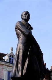 France, Saône-et-Loire (71), Châlon-sur-Saône, statue de Nicéphore Niepce, inventeur de la photographie