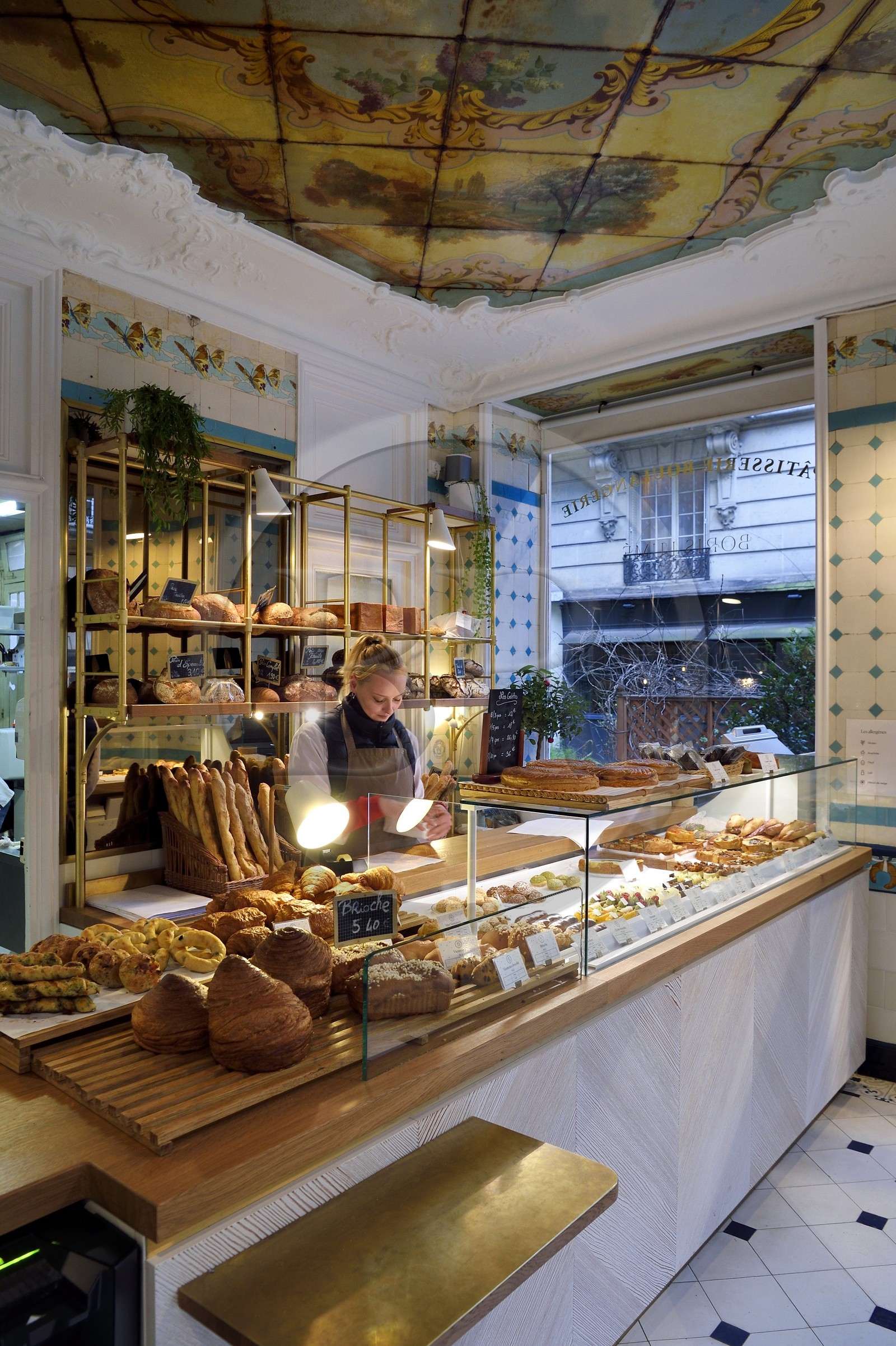France, Paris (75), Patisserie Boulangerie Boris Lumé dans la rue Caulaincourt