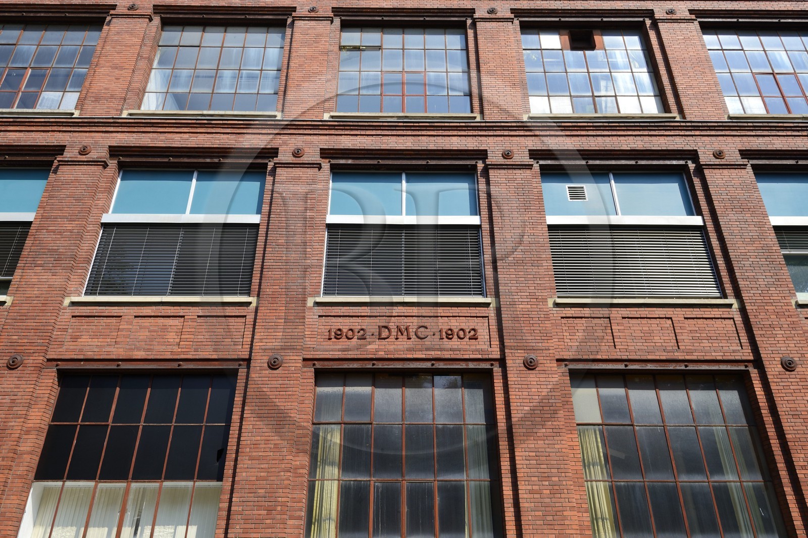 France, Haut-Rhin (68), Mulhouse, batiments partiellement abandonnés de l'entreprise textile DMC (Dollfus-Mieg et Compagnie), anciens bureaux