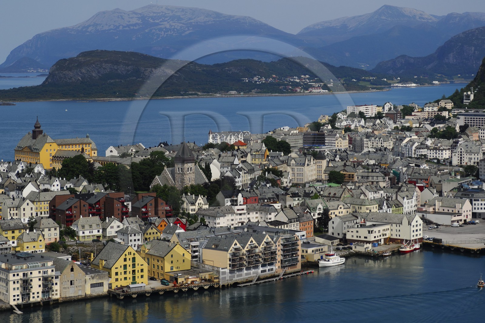 Norvège, More Og Romsdal, Alesund, le bout du tunnel