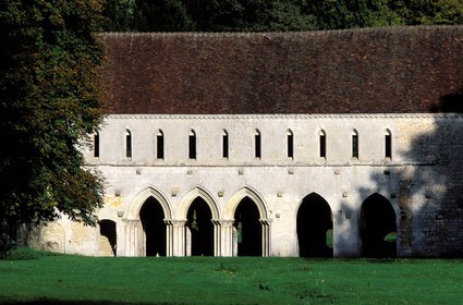 France, Eure (27), abbaye de fontaine-guérard, les ruines de l'abbaye cistercienne