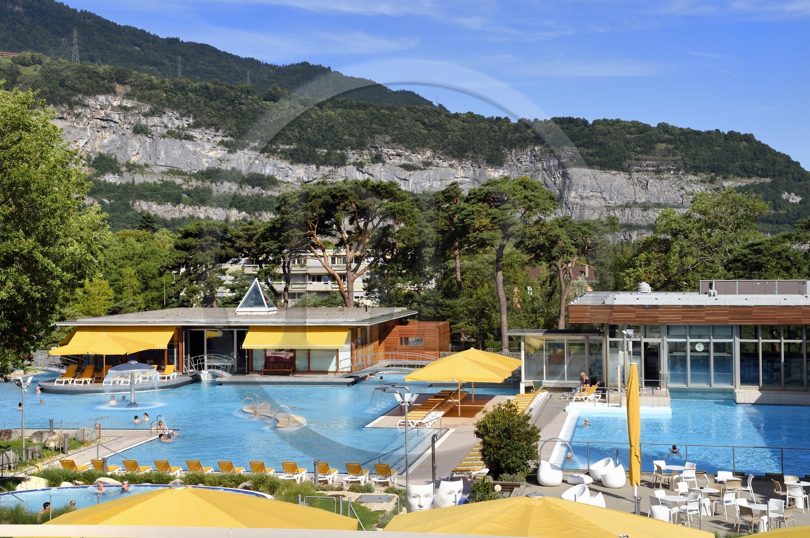 Suisse, Canton de Vaud, Lavey-les-Bains, les Bains de Lavey, bains thermaux