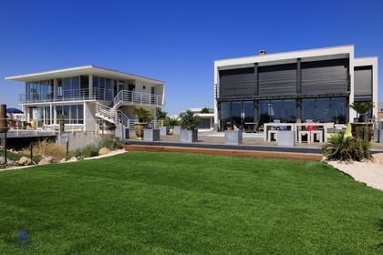France, Hérault (34), Sète, villas contemporaines du quartier de Villeroy à coté de la plage de la Fontaine