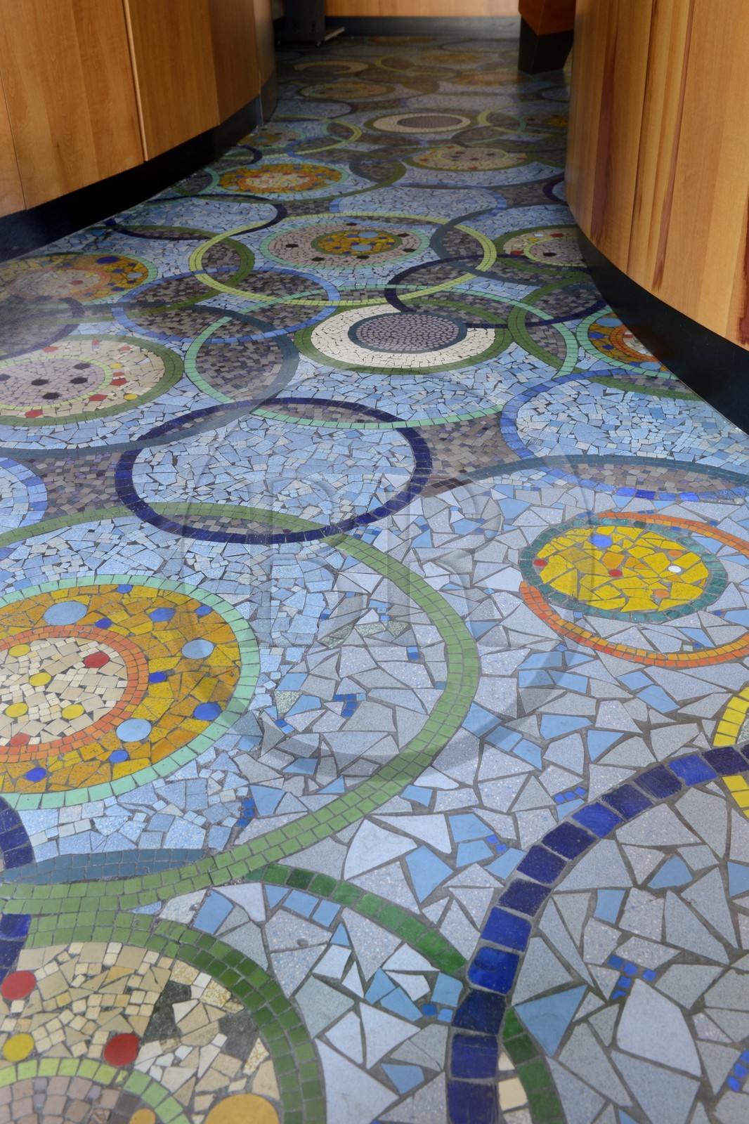 France, Ille-et-Vilaine (35), Rennes, sol du magasin Hélène Fleurs (aujourd'hui patisserie Le Daniel) place de la mairie, réalisé par Isidore Odorico