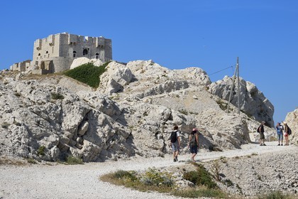France, Bouches-du-Rhône (13), Marseille, Parc National des Calanques, Archipel des Iles du Frioul, Ile de Pomègues, la tour de Pomeguet construite en 1860