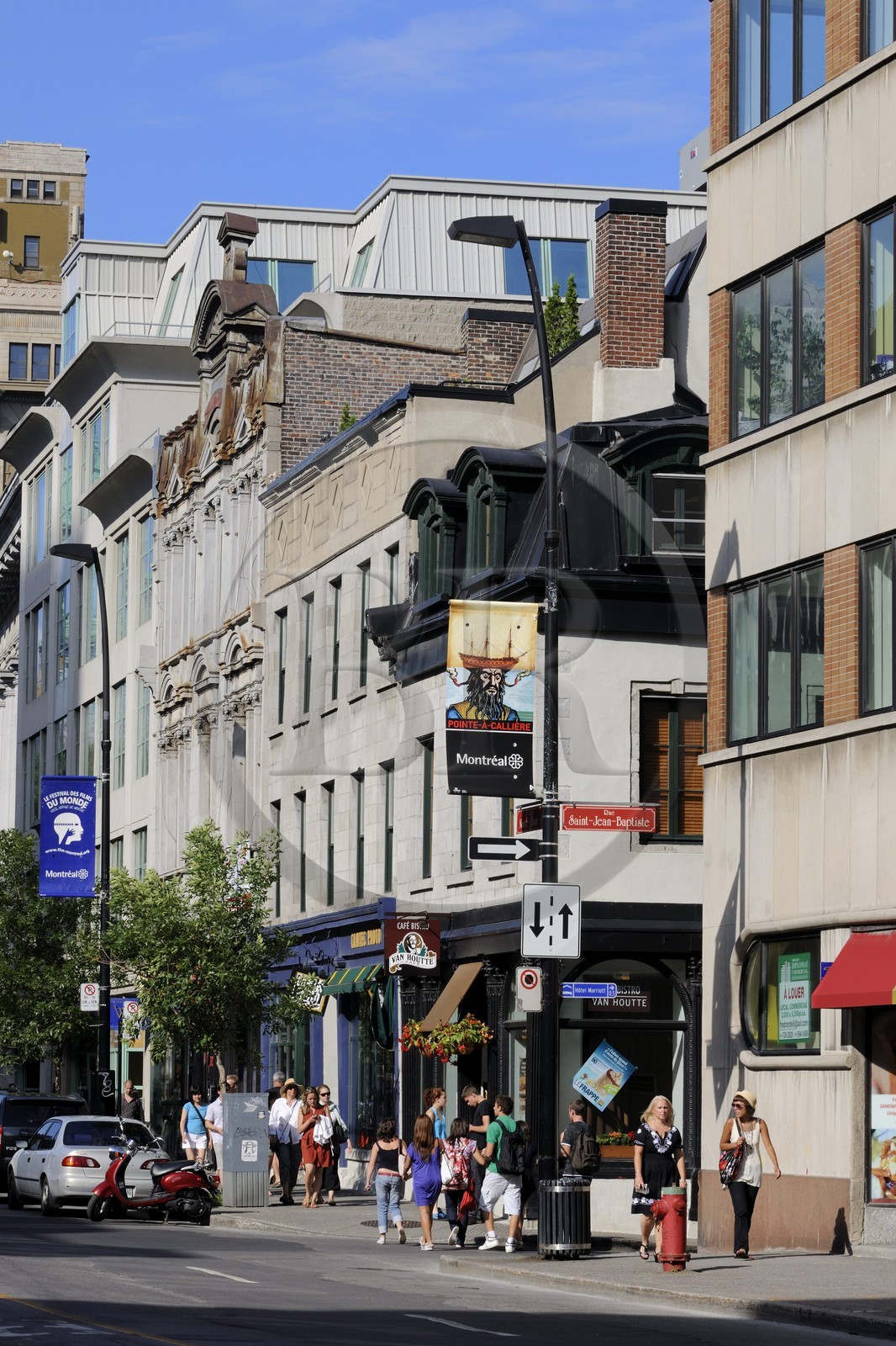 Canada, province de Québec, Montréal, quartier du Vieux-Montréal, rue Notre-Dame