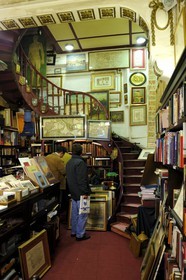 Turkey, Istanbul, Beyoglu, Taksim District, bookseller in Istiklal Caddesi Street