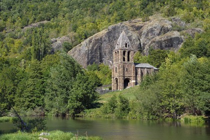 France, Haute Loire, Allier river valley, Saint Julien des Chazes, Sainte Marie des Chazes chapel on the edge of the Allier river
