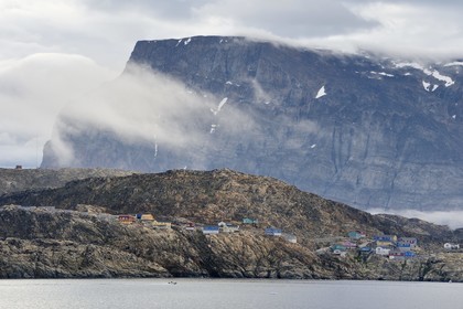 Greenland, west coast, Baffin bay, the town of Uummannaq clinging to the rock