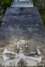 France, Cotes d'Armor, Paimpol, municipal cemetery, grave of the Corouge family, shipowners who became buccaneers during wartime, racing between 1792 and 1815