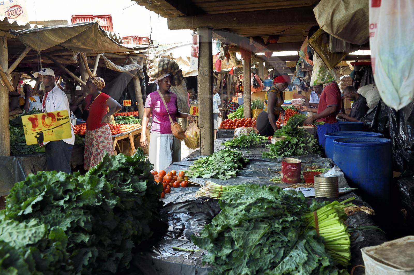 Zimbabwe, Harare, marché de Mbare