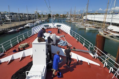 France, Charente-Maritime (17), La Rochelle, le bassin des grands yachts, la frégate météorologique France I, navire amiral du Musée Maritime