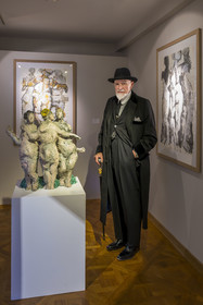 France, Paris, Musée Maillol art museum, German painter and sculptor Markus Lüpertz during his exhibition in dialogue with the work of Aristide Maillol, The 3 Graces (3 Grazien) 2000, painted bronze