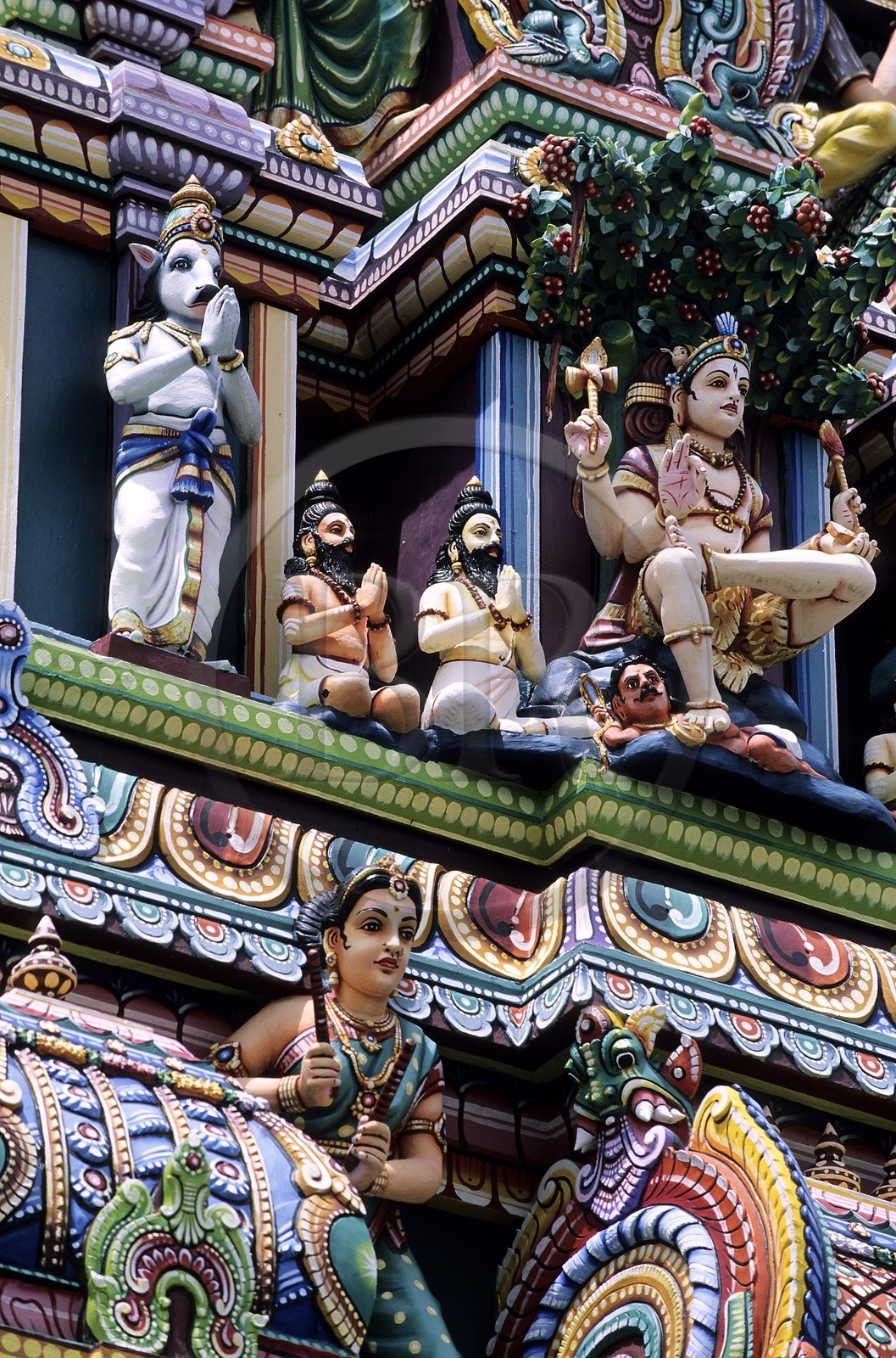 France, île de la Réunion, Saint-André, détail d'un temple Tamoul