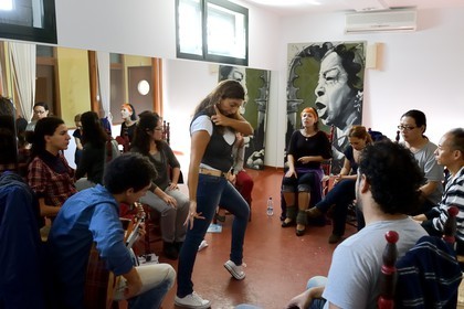 Espagne, Andalousie, Séville, Centro de Arte Flamenco, cour de chant flamenco de Esperanza Fernandez (au centre)
