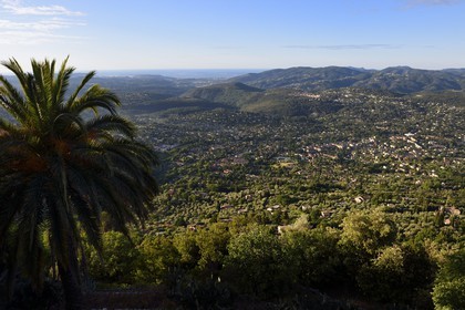 France, Alpes-Maritimes, Grasse region, Cabris, view over the region of Grasse and the Bay of Cannes