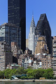 Etats-Unis, New York, Manhattan, Midtown, Chrysler Building et l' East River