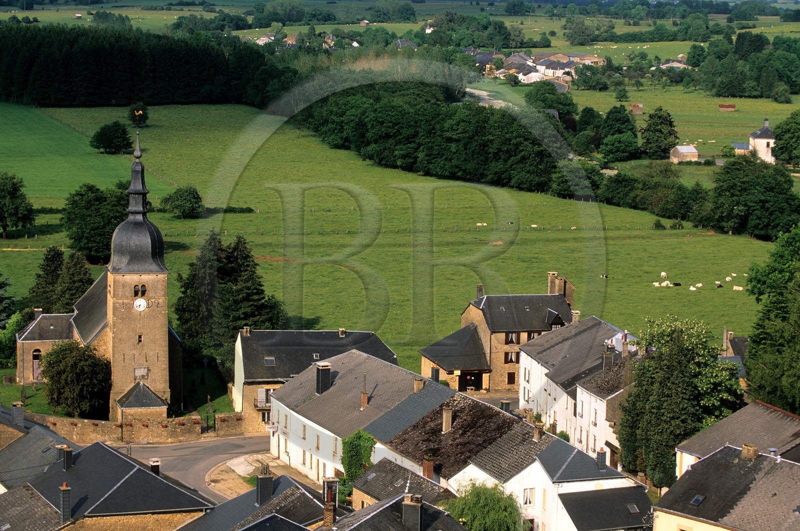 Belgique, Wallonie, province du Luxembourg, vallée de la Semois, village de Chassepierre