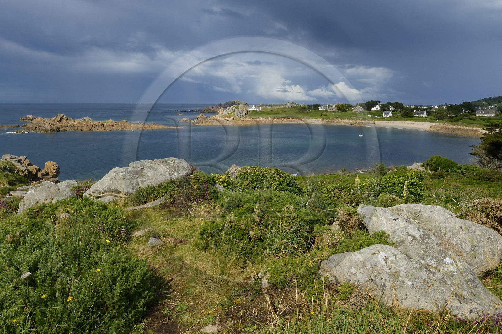 France, Finistère (29), Baie de Morlaix, Pointe de Diben et plage de Port Blanc