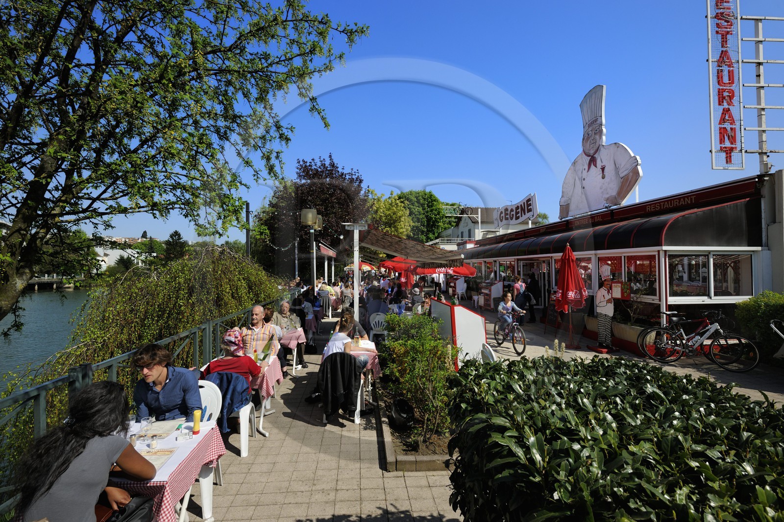 France, Val-de-Marne (94), les bords de Marne, Joinville-le-Pont, , la guinguette Chez Gégéne