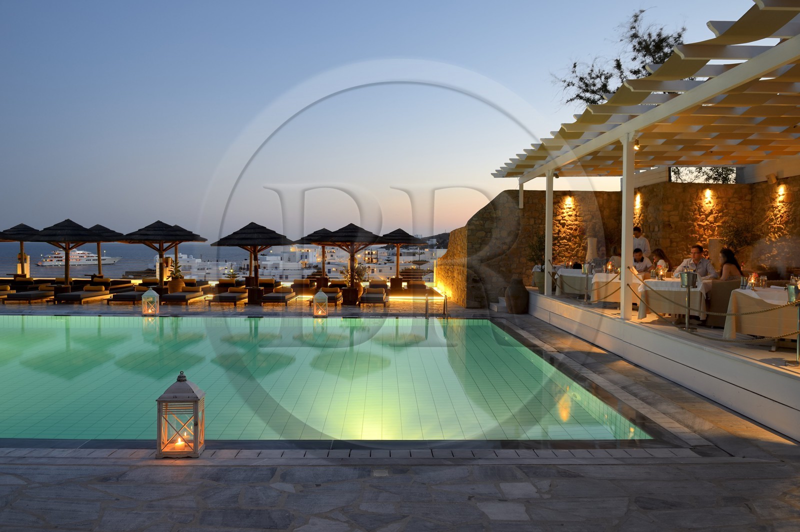 Grèce, Les Cyclades, mer Égée, île de Mykonos, village de Platis Gialos, l'hôtel Relais & Châteaux Myconian Ambassador Thalasso Spa