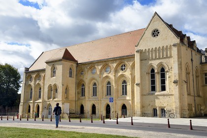 France, Calvados (14), Caen, l'abbaye aux hommes, le palais Ducal du XIVe siècle