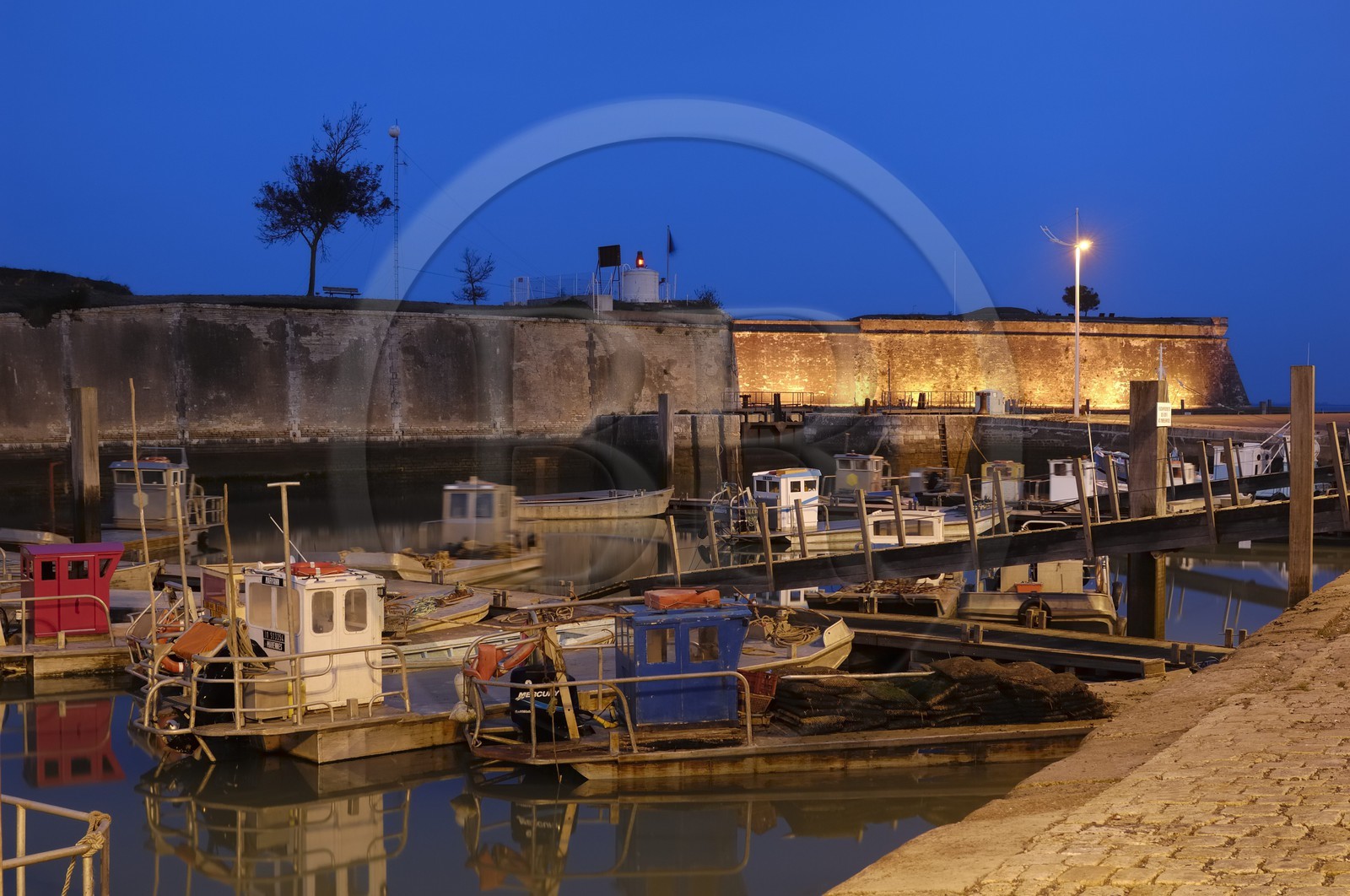 France, Charente-Maritime (17), Ile d'Oléron, Le Château d'Oléron, le port