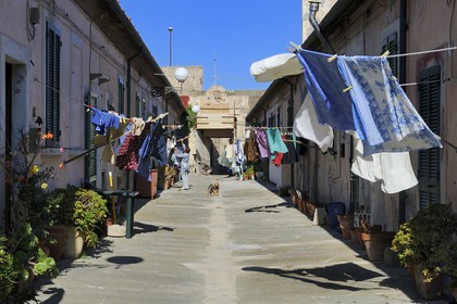 Italie, Toscane, l’Ile d’Elbe, Portoferraio, ancien quartier des officiers au pied de la forteresse