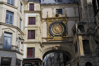 France, Seine-Maritime (76), Rouen, le Gros-Horloge, horloge astronomique avec un mécanisme du XIVe siècle et un cadran du XVIe siècle
