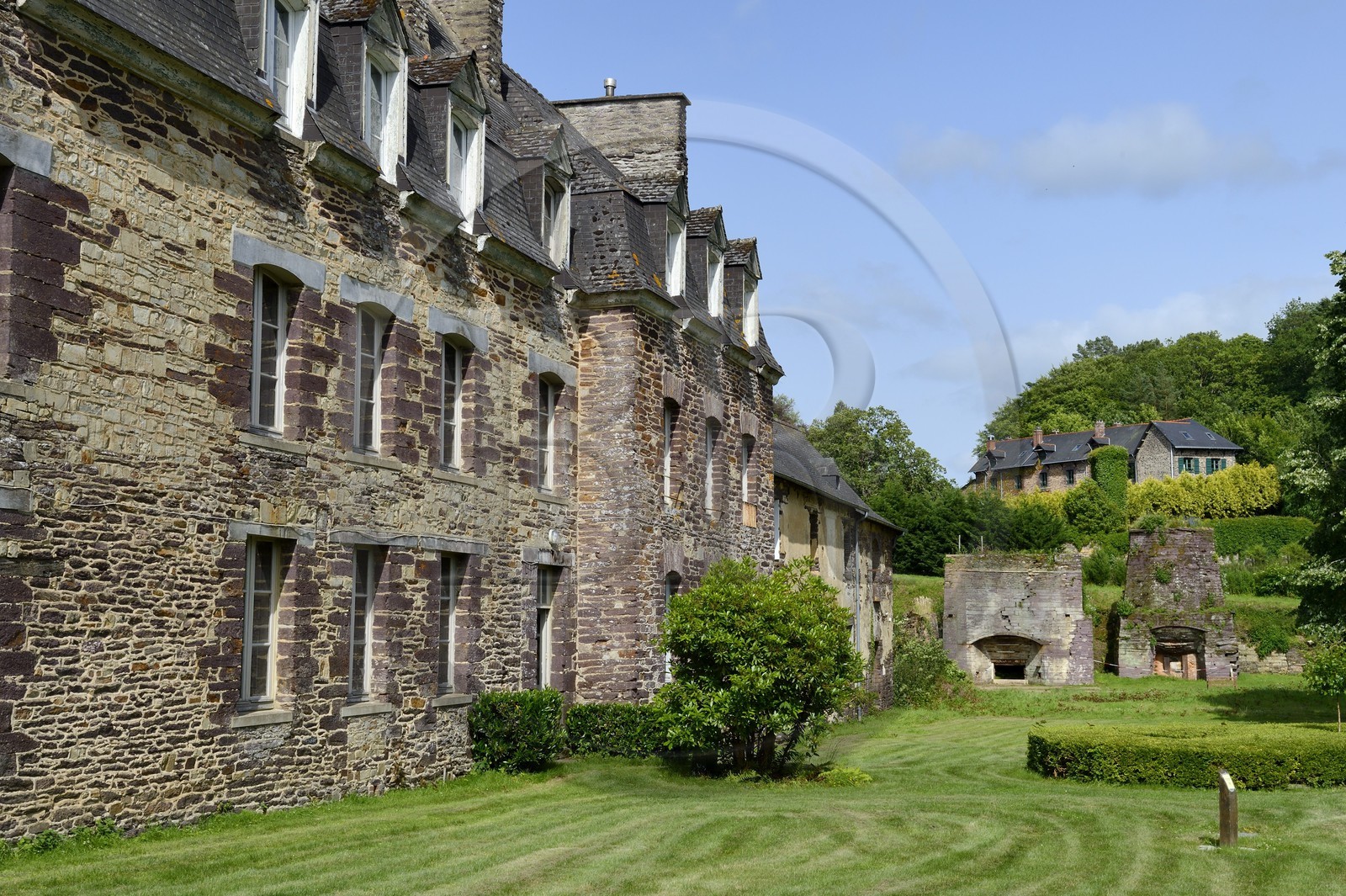 France, Ille-et-Vilaine (35),  forêt de Brocéliande, les anciennes forges de Paimpont