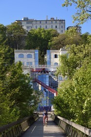 France, Charente (16), Angoulême, Cité internationale de la bande dessinée et de l’image (CIBDI), le Vaisseau Moebius, batiment de l'architecte Roland Castro