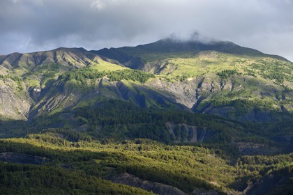 France, Alpes de Haute Provence, Ubaye valley, Mercantour national Park mountains east of Jausiers and the Croix de l'Alpe mountain