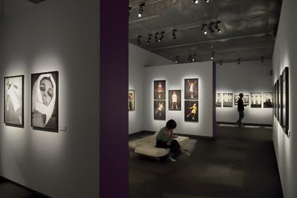 Suède, Stockholm, île de Södermalm, le Musée de la photographie Fotografiska, exposition de photographies de Helmut Newton