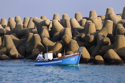 Maroc, région de l'Oriental, le port de pêche et plaisance de Ras Kebdana (Cap de l'Eau ou Cabo de Agua)