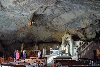 France, Var, Plan d'Aups Sainte Baume, Sainte Baume massif, religious office in the cave sanctuary of Sainte Marie-Madeleine (St. Mary Magdalene)