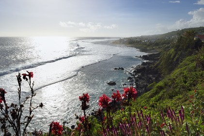 France, Ile de la Reunion, Petite-Ile sur la côte sud, plage et rochers de Grand-Bois